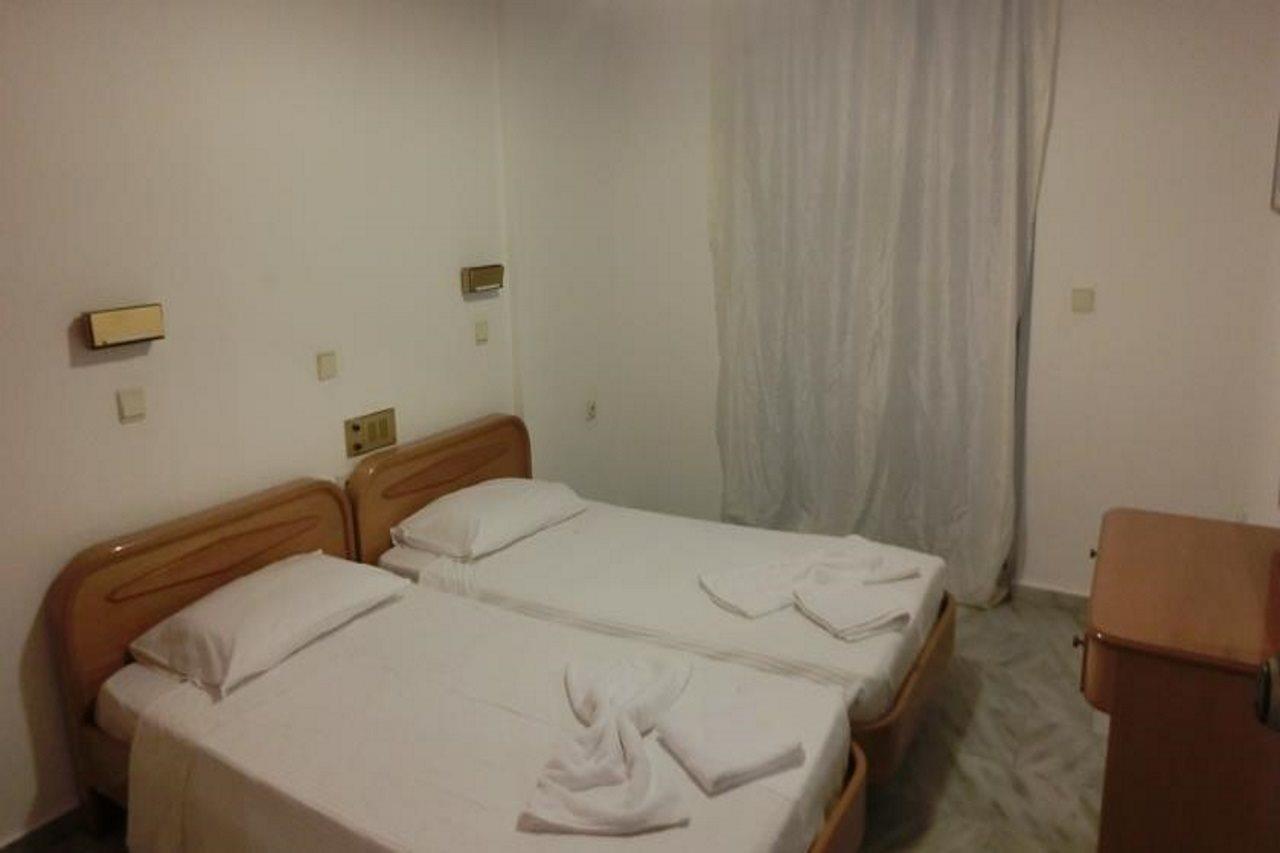 Castello Bianco Aparthotel Platanias Extérieur photo